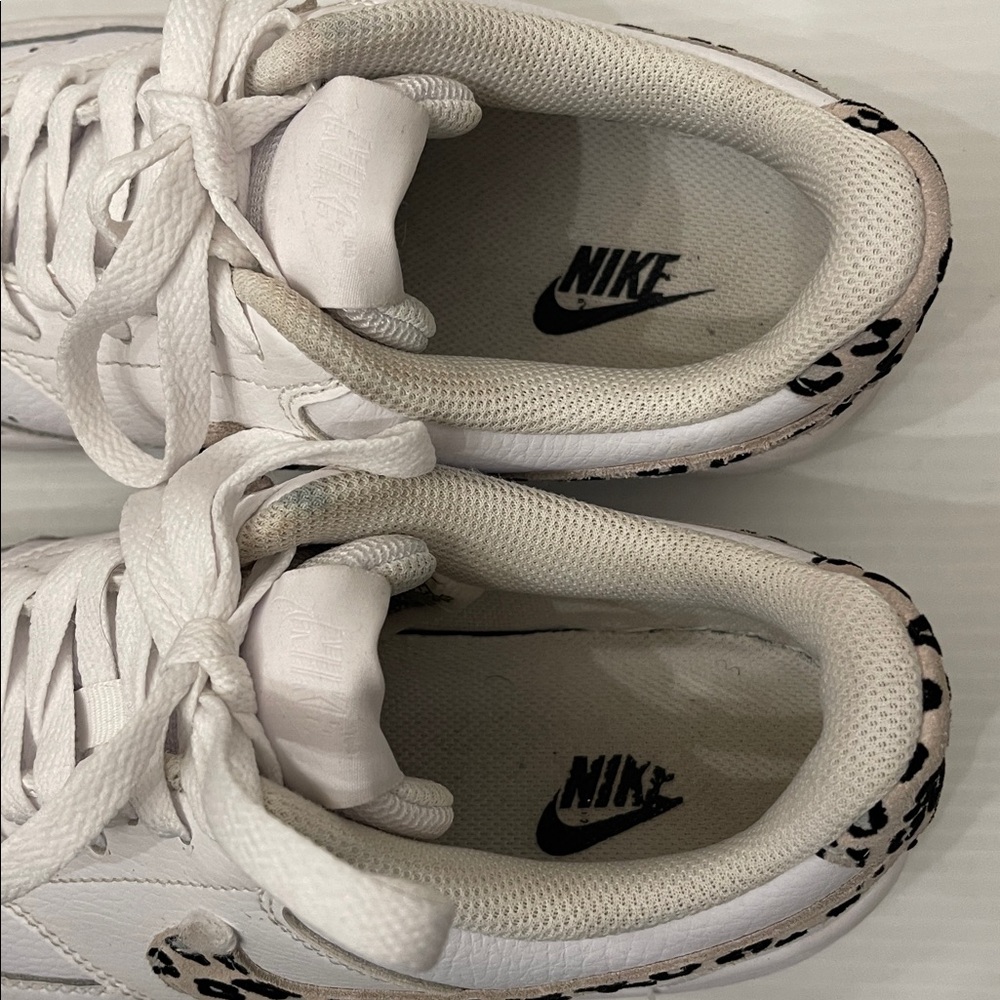 NIKE COURT VISION LOW LEOPARD SWOOSH LEATHER SNEAKERS WOMENS SIZE 8 - Picture 5 of 13